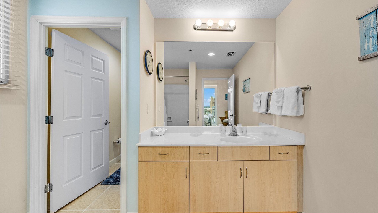 Photo of Bathroom in Thomas Drive