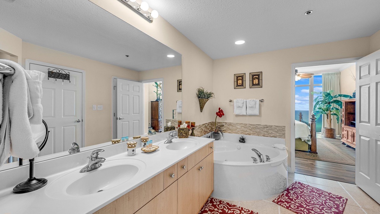 Photo of Bathroom in Thomas Drive