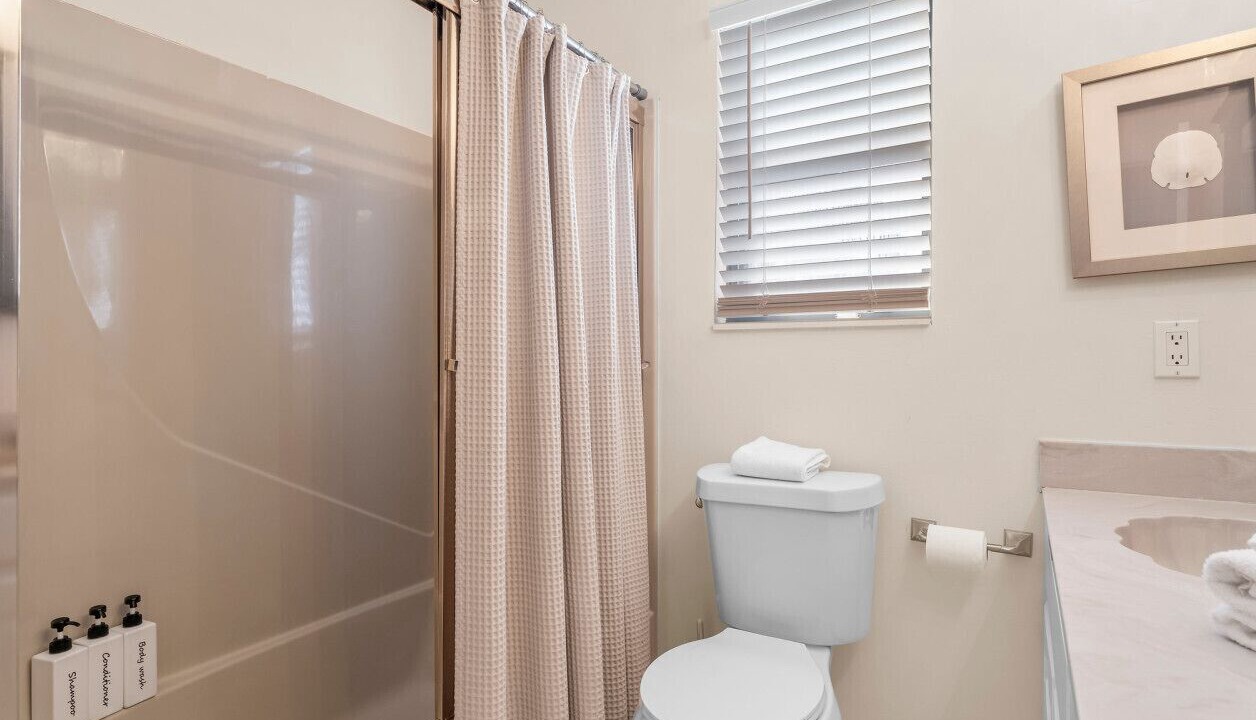 Photo of Bathroom in Silver Sands