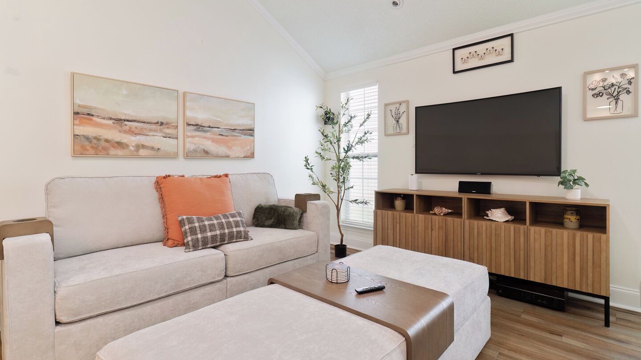 Photo of Livingroom in Wright