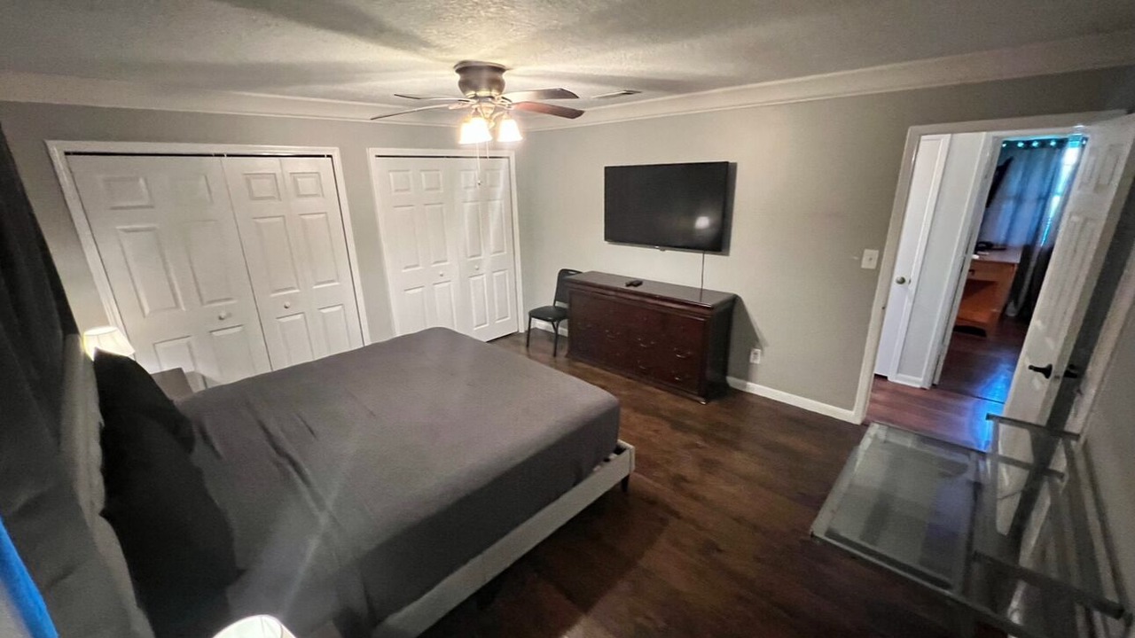 Photo of Bedroom in Northwest Pensacola