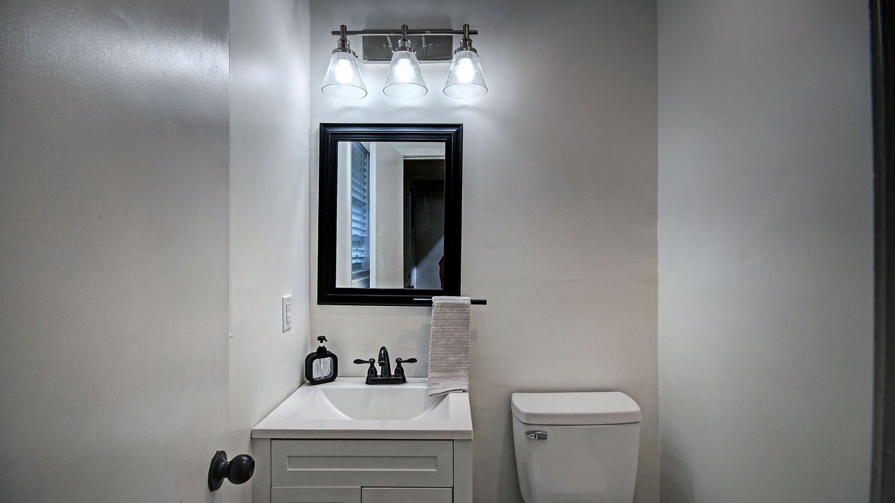Photo of Bathroom in Fondren