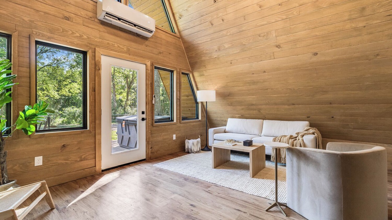 Photo of Livingroom in New Iberia