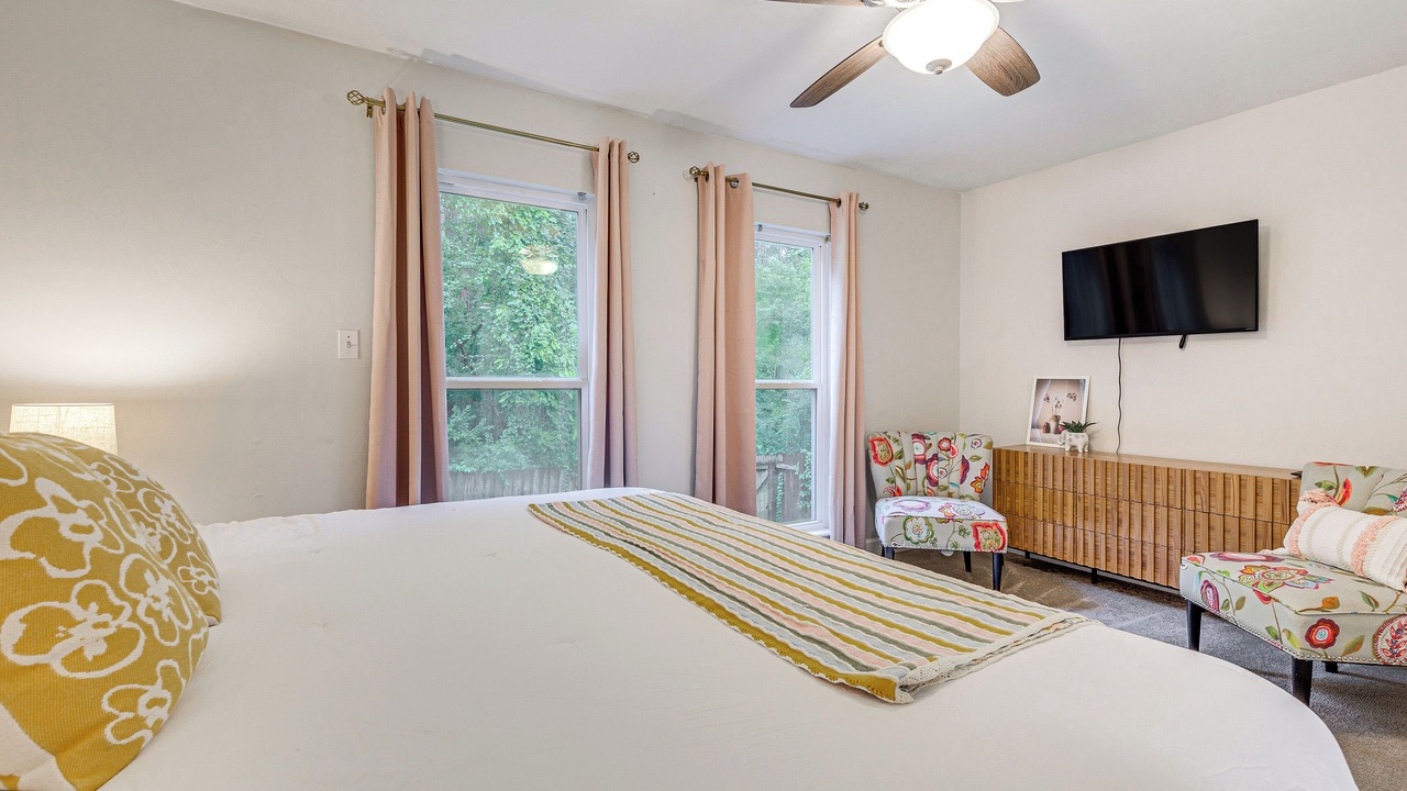 Photo of Bedroom in Daphne