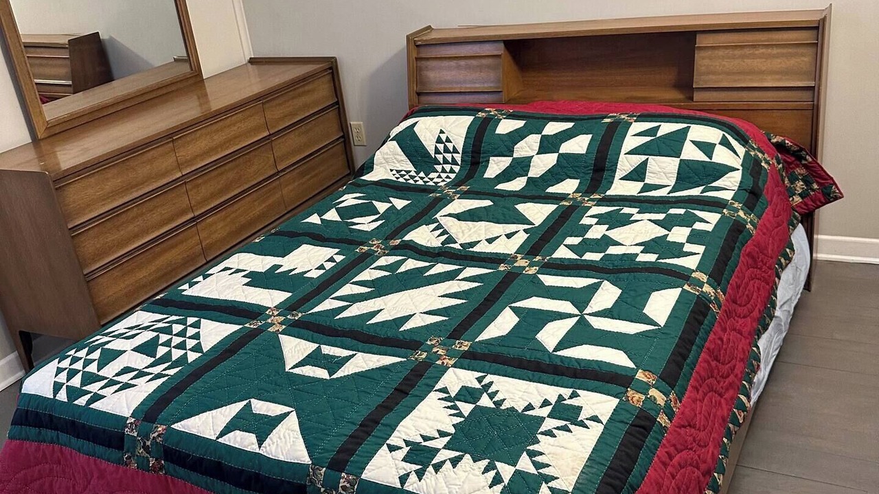 Photo of Bedroom in Sulphur