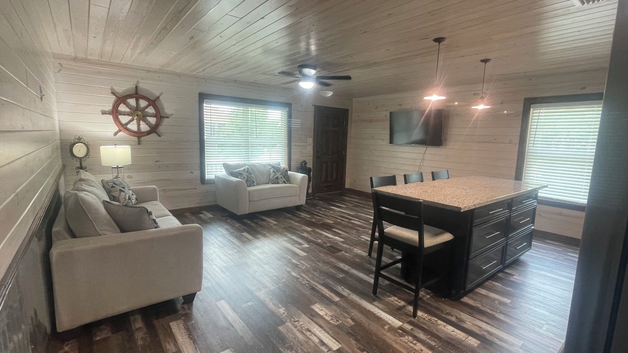 Photo of Livingroom in Ono Island