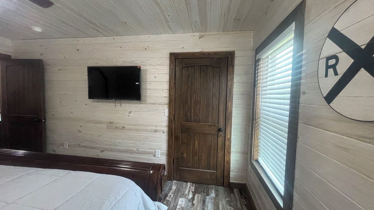 Photo of Bedroom in Ono Island