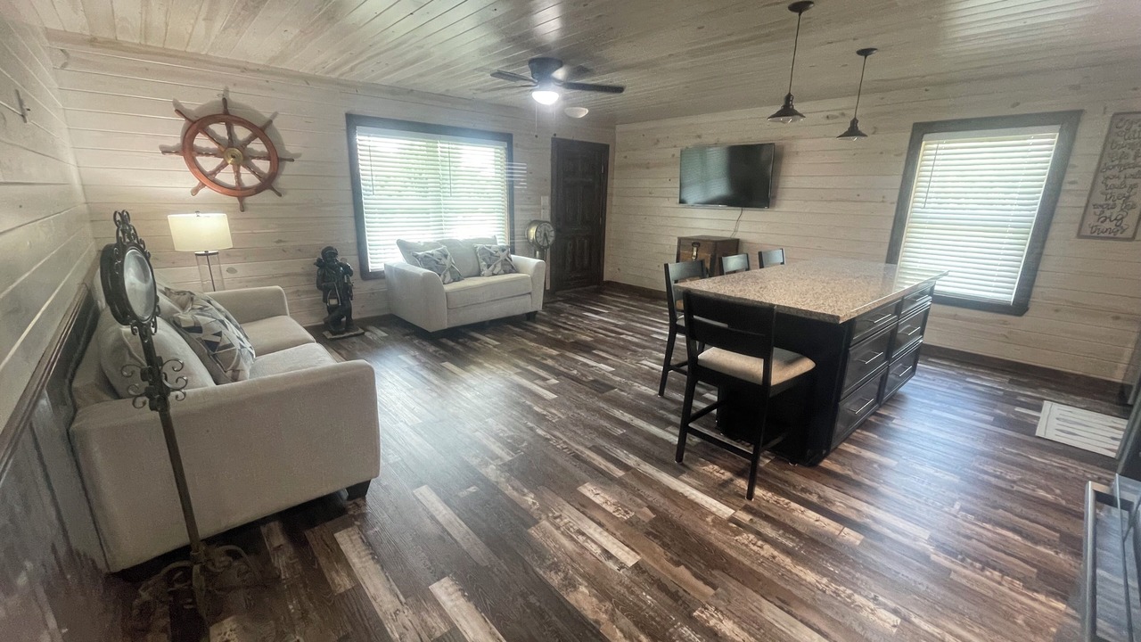 Photo of Livingroom in Ono Island
