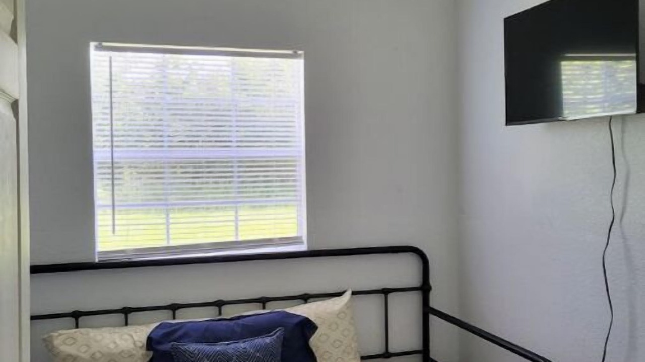 Photo of Bedroom in Broaddus