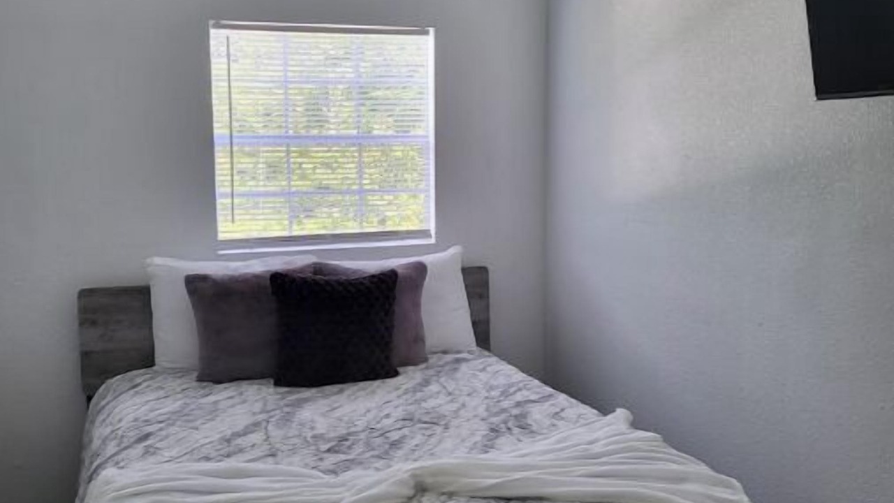 Photo of Bedroom in Broaddus