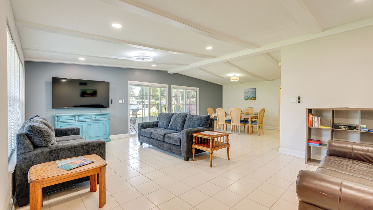 Photo of Livingroom in Woodlawn