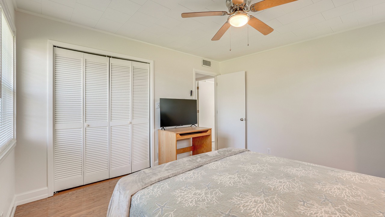 Photo of Bedroom in Woodlawn