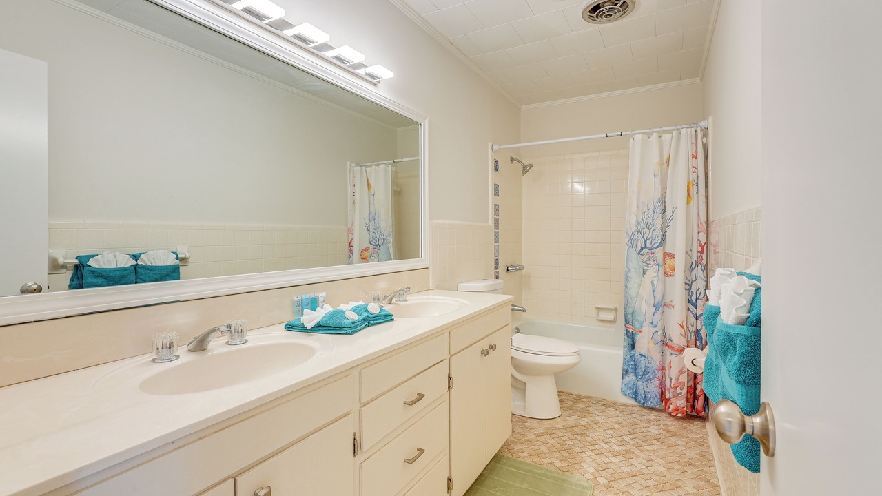 Photo of Bathroom in Woodlawn
