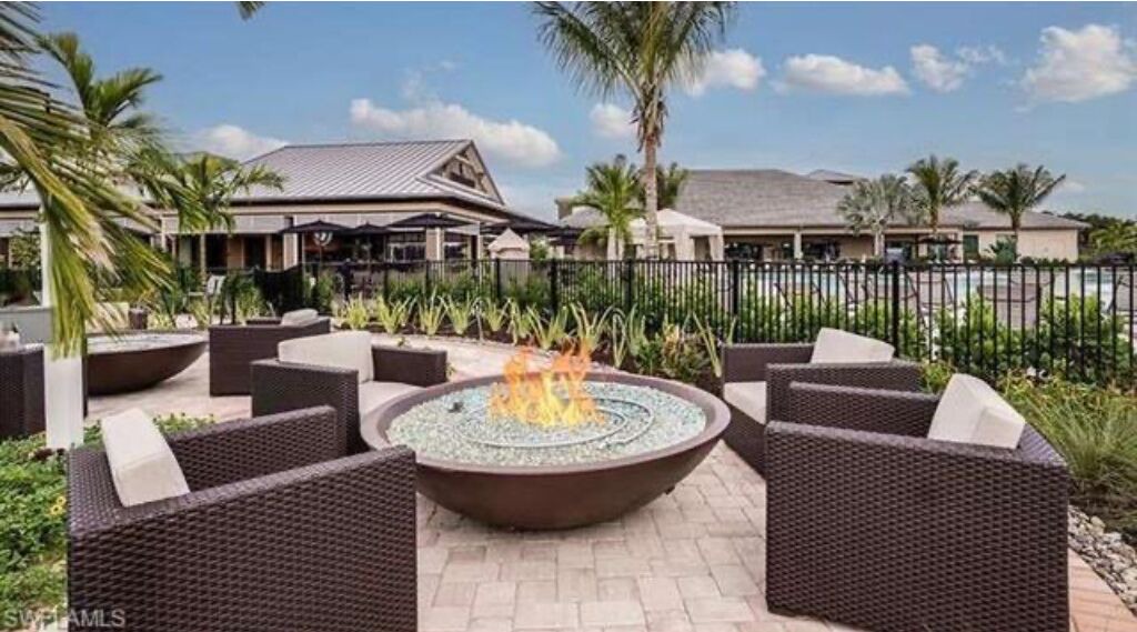 Photo of Outdoor in Naples