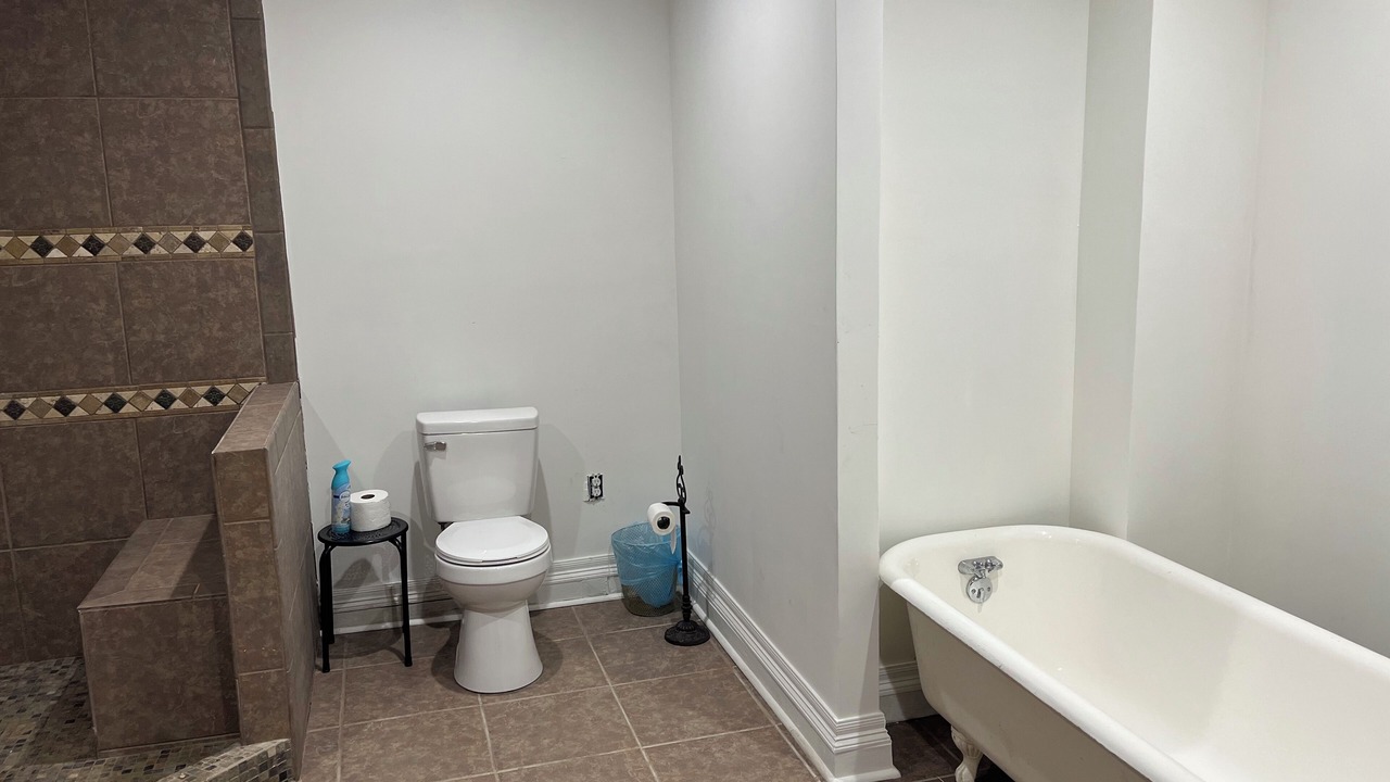 Photo of Bathroom in Robeline