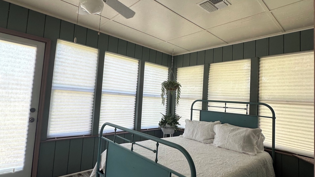 Photo of Bedroom in Breaux Bridge