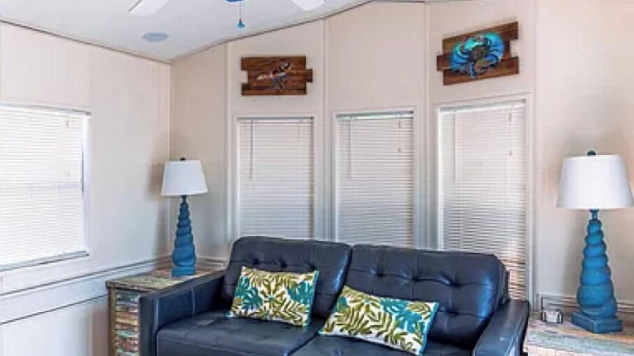 Photo of Livingroom in Cutthroat Harbor Estates
