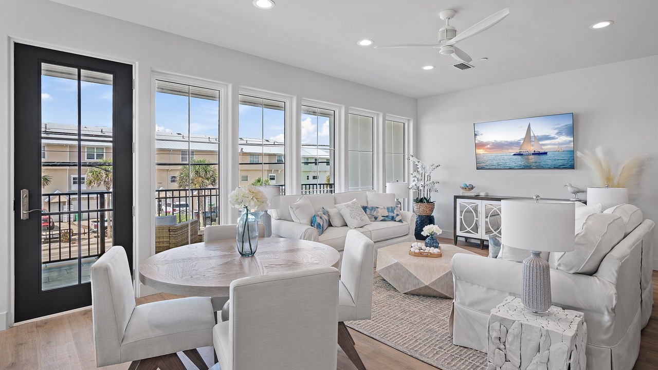 Photo of Bedroom in Laguna Beach