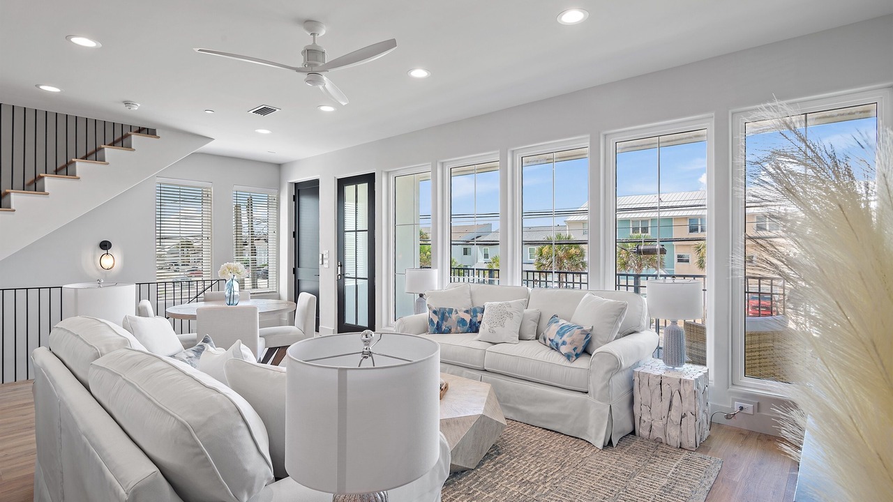 Photo of Bedroom in Laguna Beach