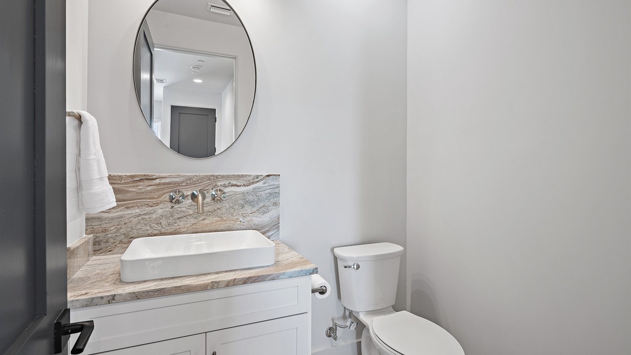 Photo of Bathroom in Laguna Beach