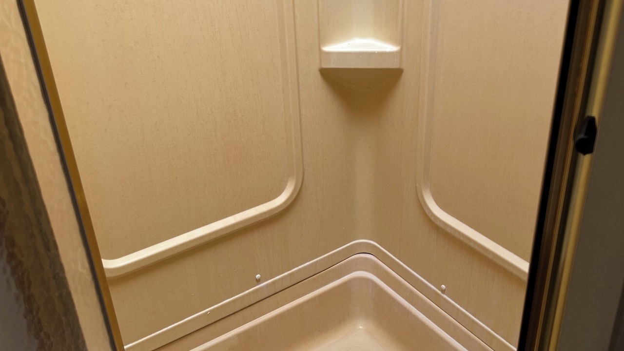 Photo of Bathroom in Petal