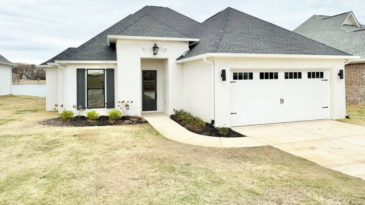Photo of Outdoor in Mayhew