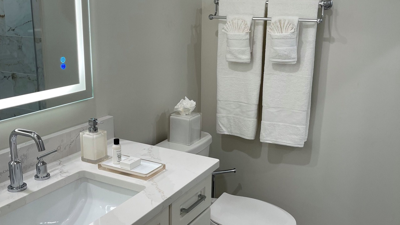 Photo of Bathroom in Central Business District