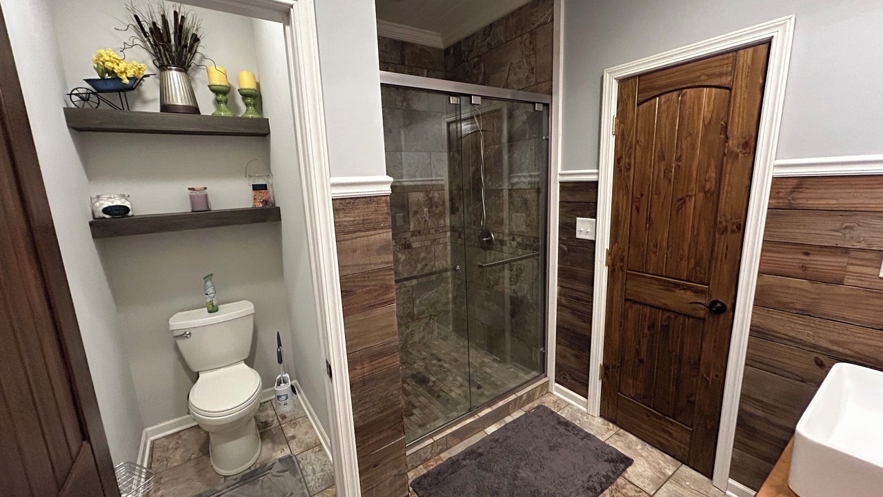 Photo of Bathroom in Steens