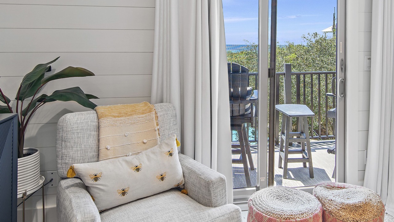 Photo of Livingroom in Inlet Beach