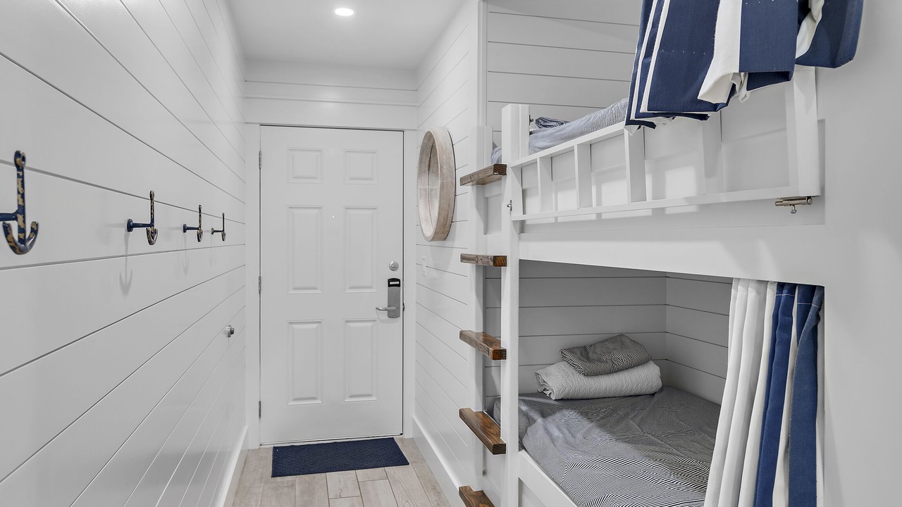 Photo of Bedroom in Inlet Beach