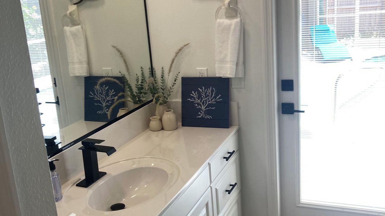Photo of Bathroom in Englewood South