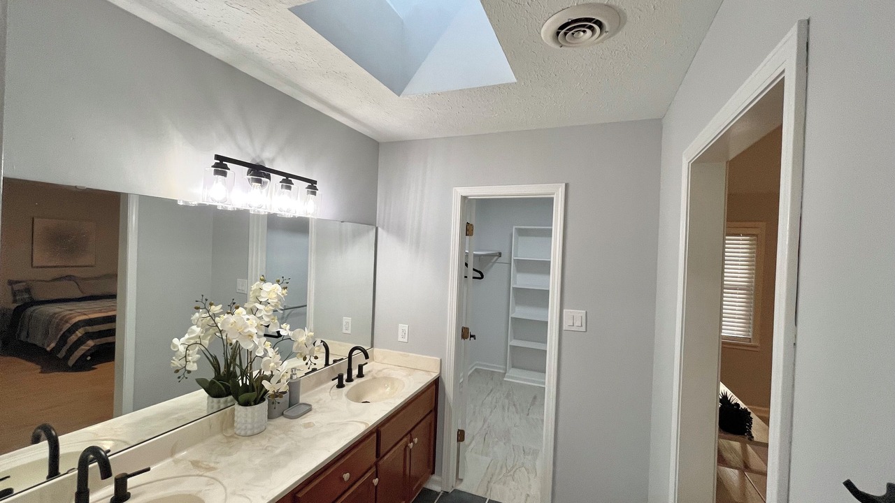 Photo of Bathroom in Tupelo