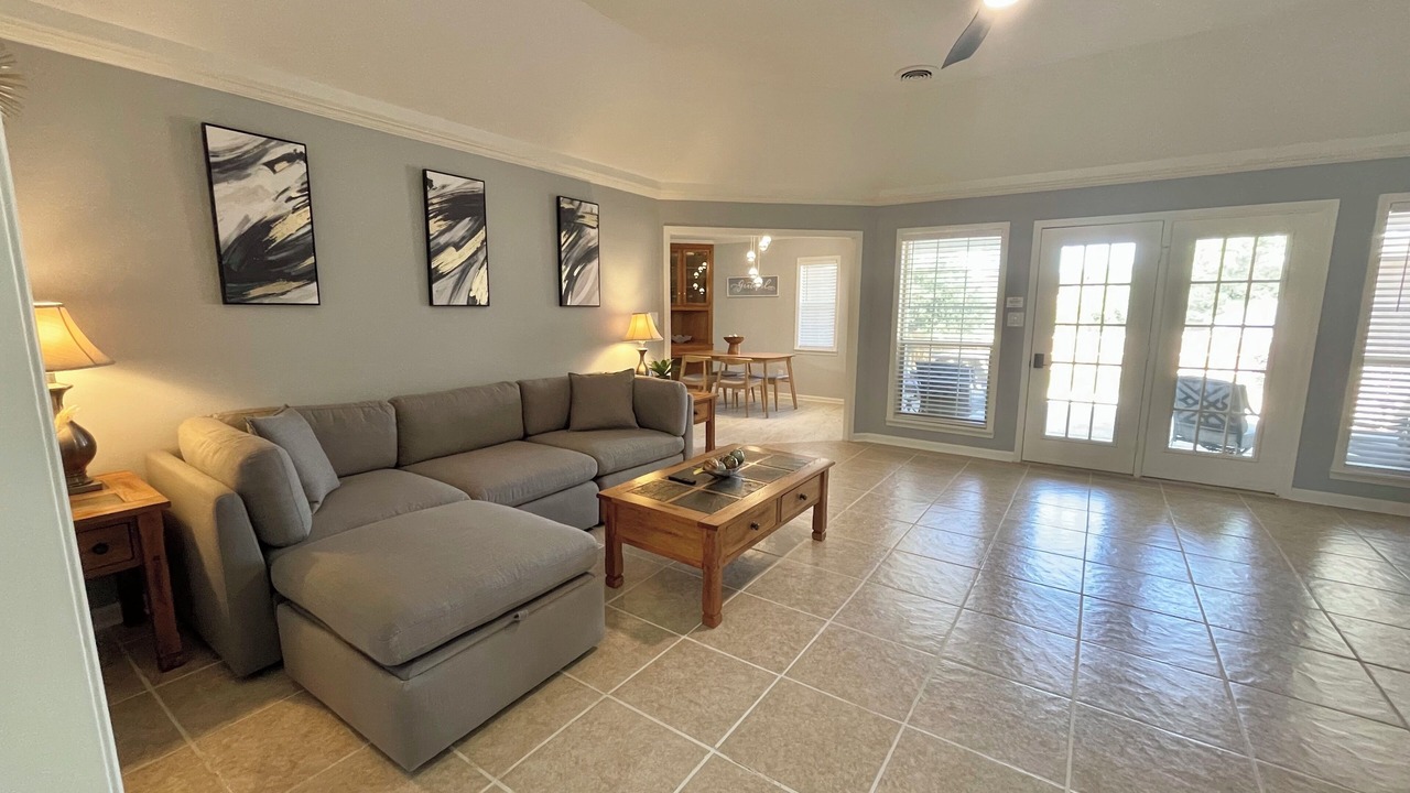 Photo of Livingroom in Tupelo