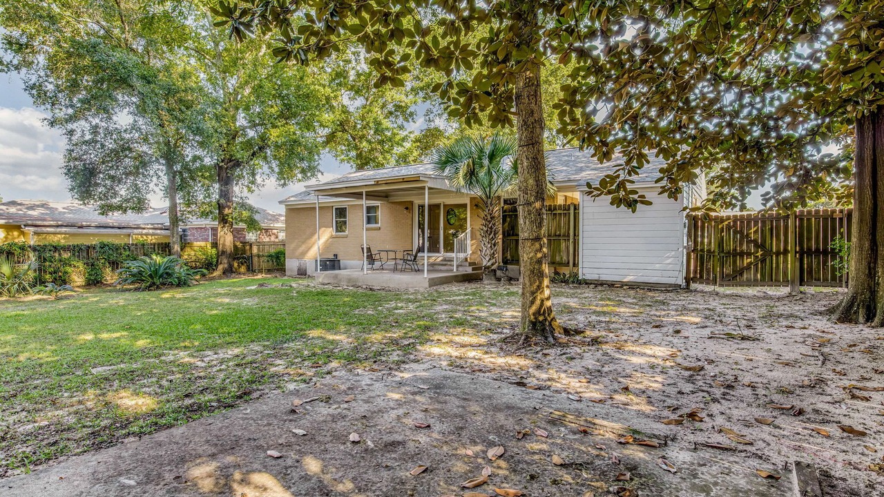 Photo of Outdoor in Southeast Pensacola