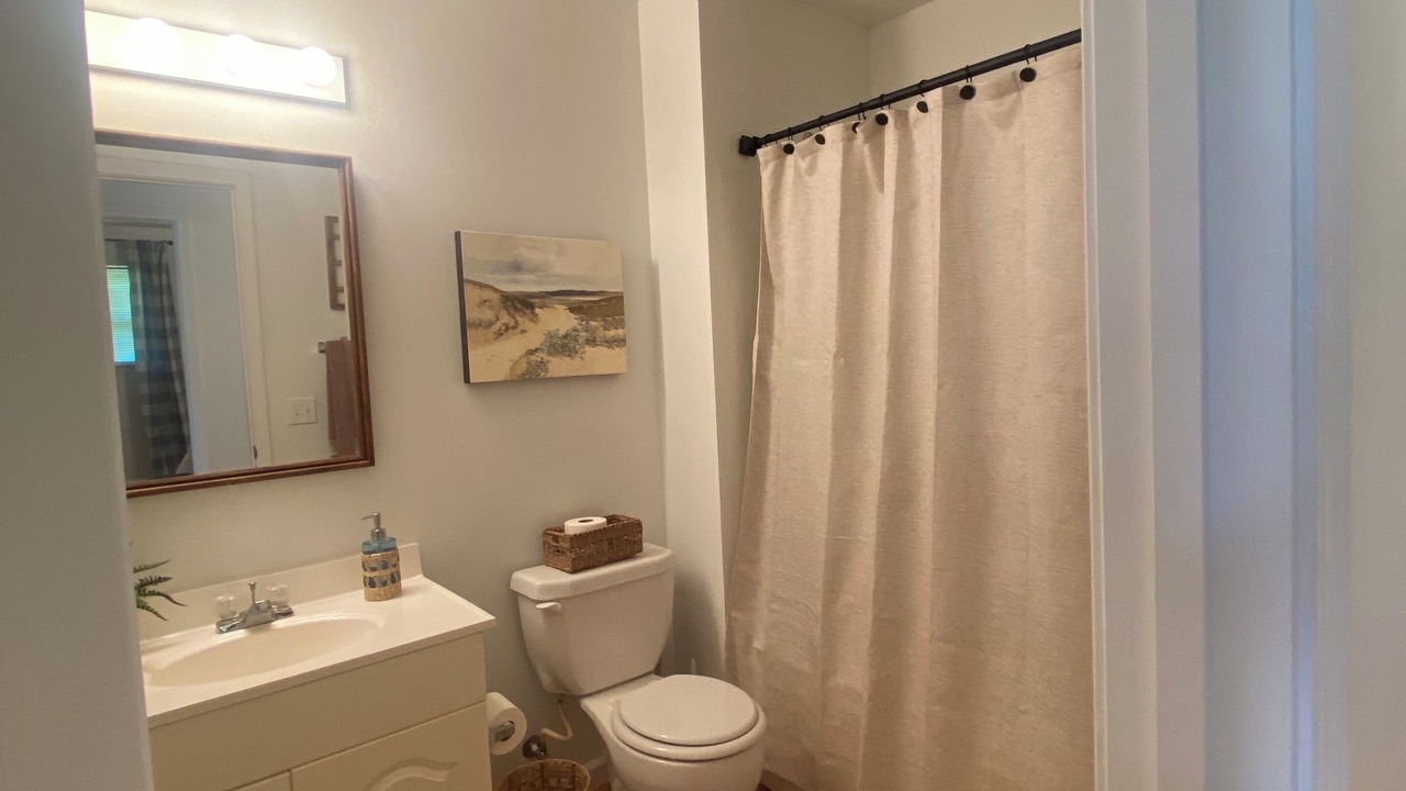 Photo of Bathroom in Dadeville