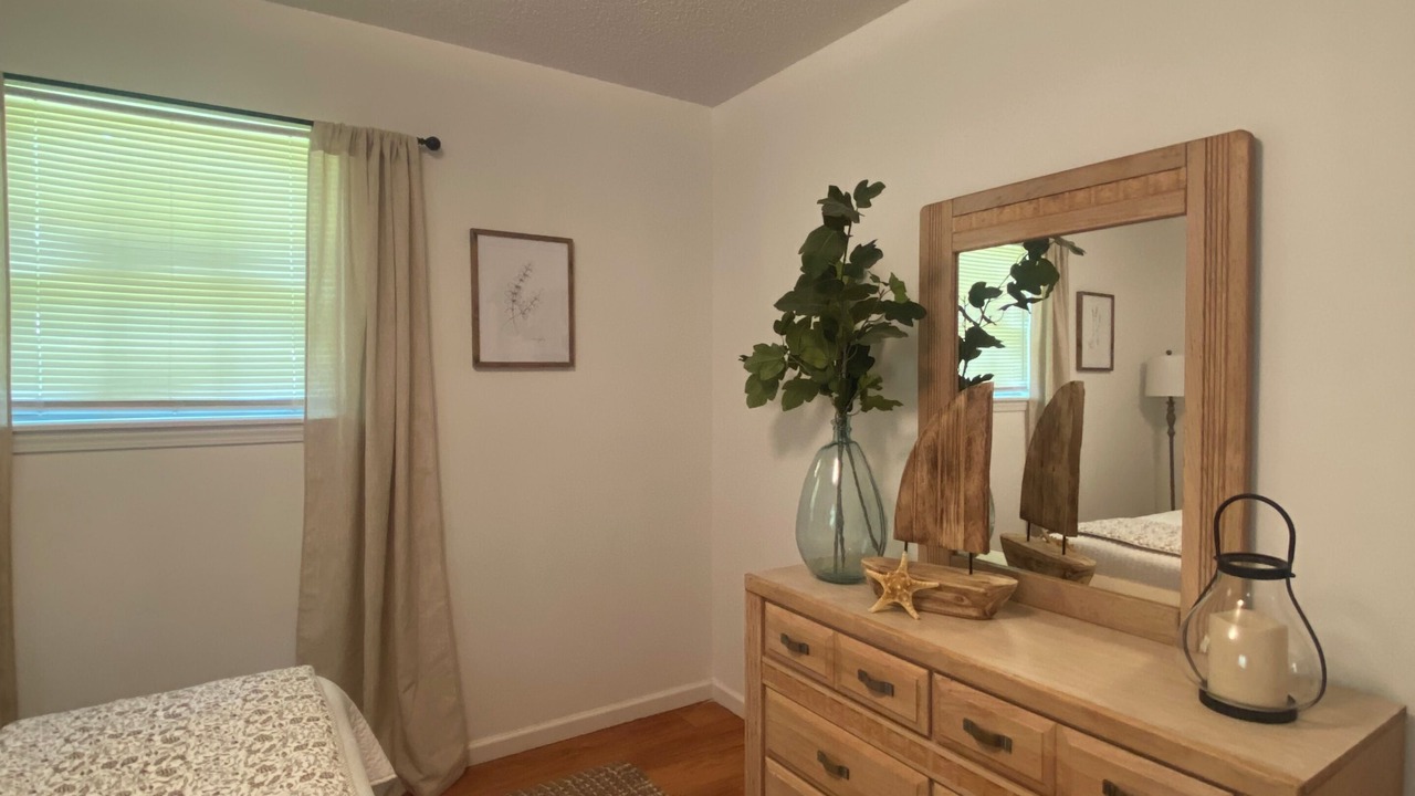 Photo of Bedroom in Dadeville