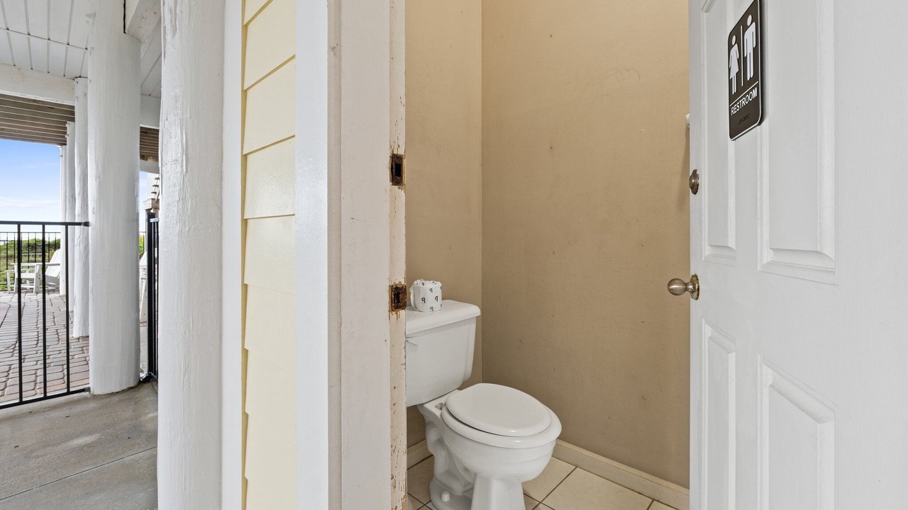 Photo of Bathroom in Plantation