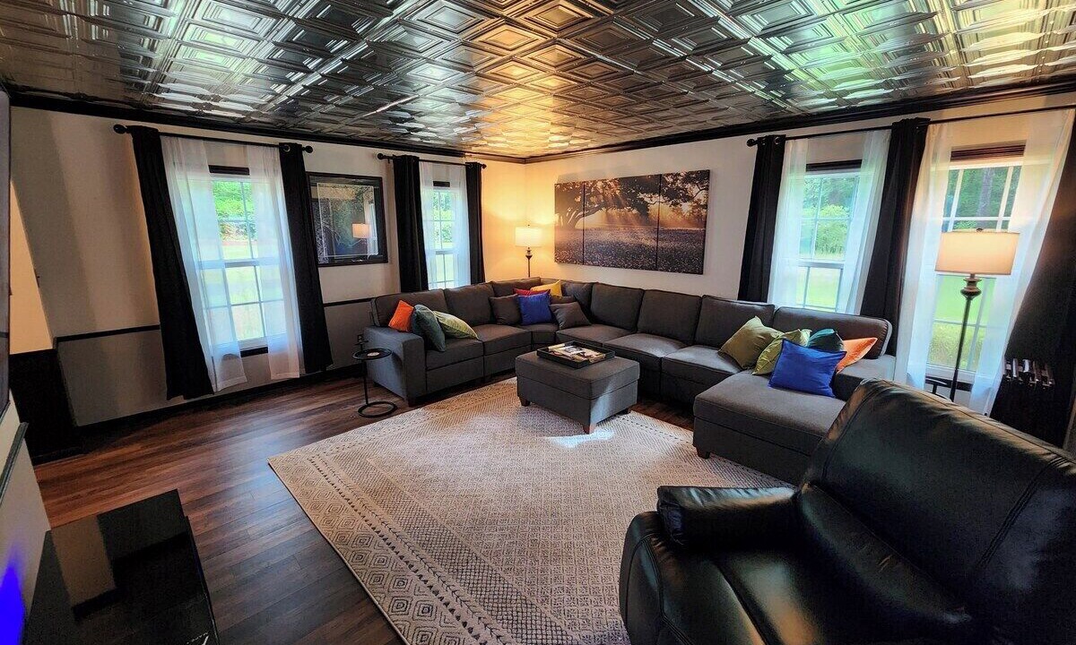 Photo of Livingroom in Tallahassee