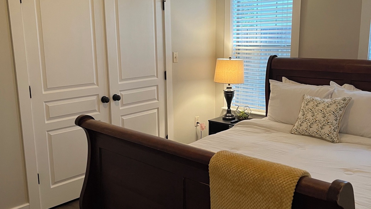 Photo of Bedroom in Hattiesburg