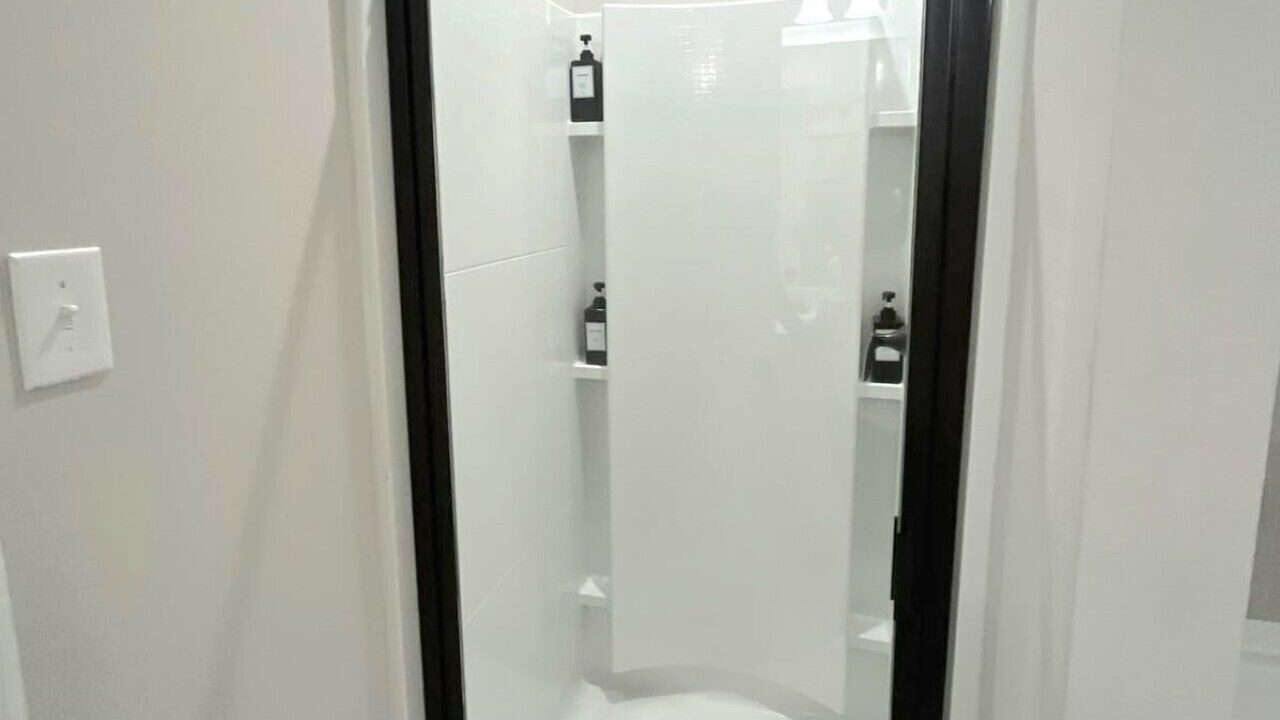 Photo of Bathroom in Highlands - Perkins
