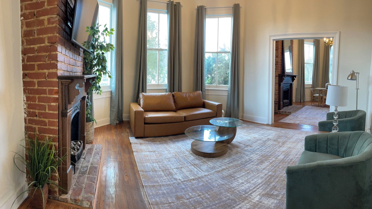 Photo of Livingroom in Touro