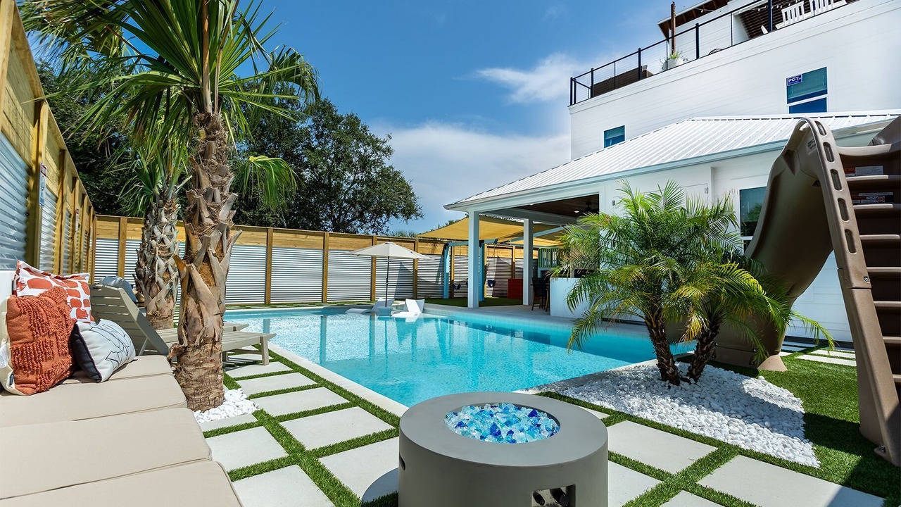 Photo of Outdoor in Fort Bay