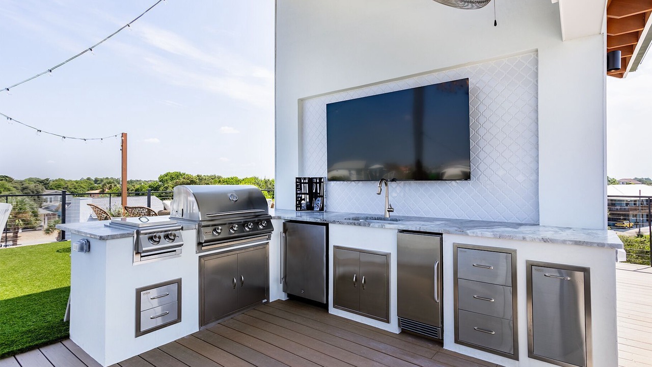Photo of Outdoor in Fort Bay