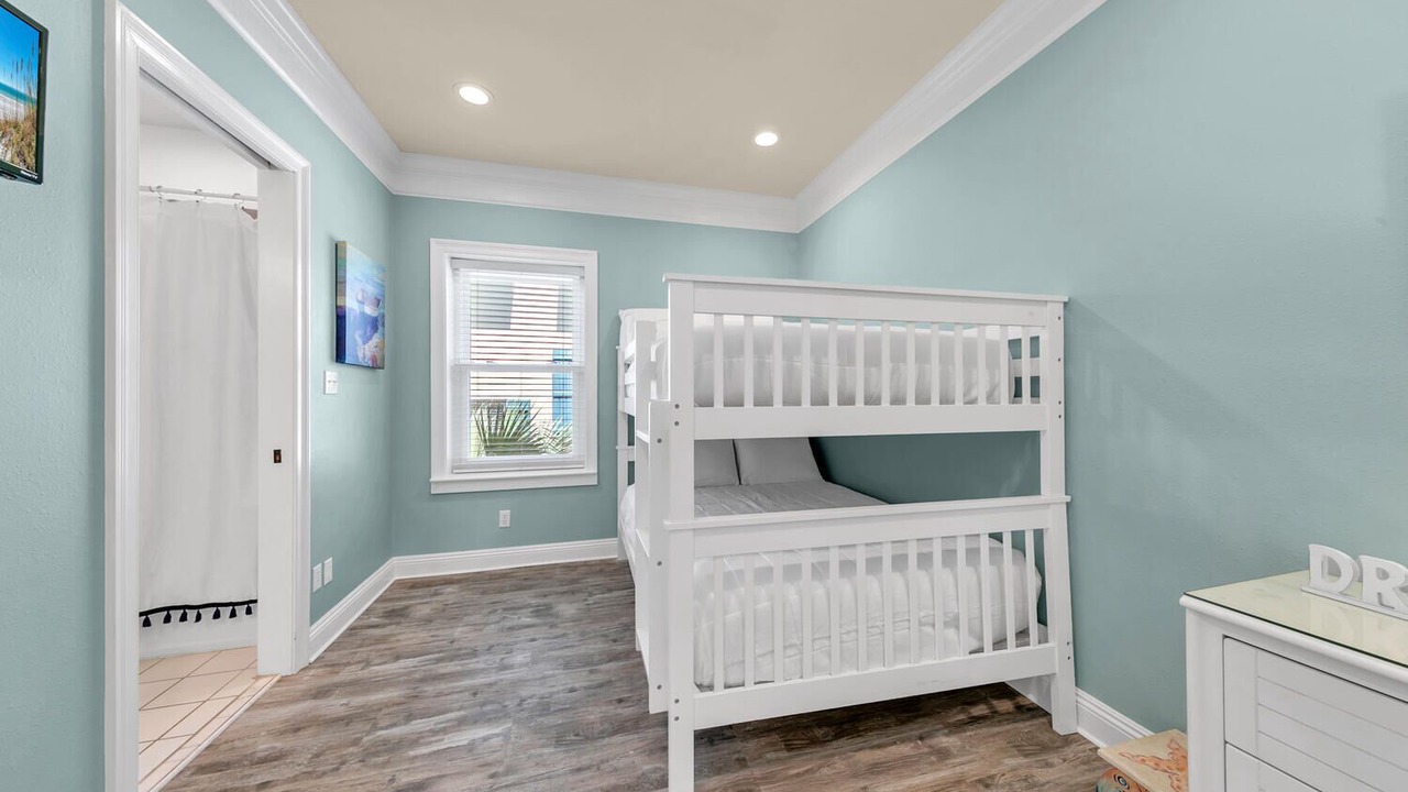 Photo of Bedroom in Santa Rosa Beach