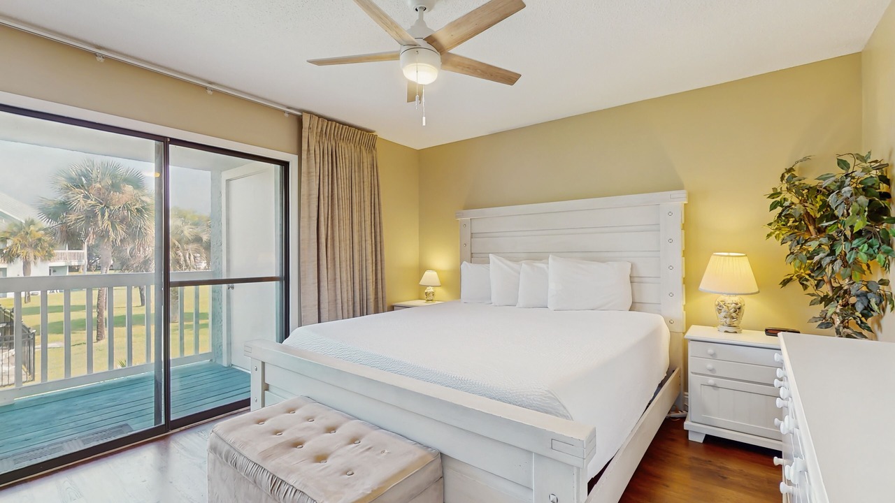 Photo of Bedroom in El Centro Beach