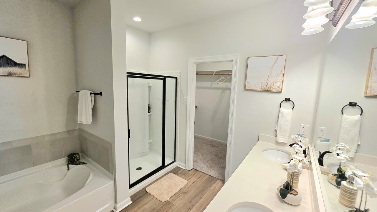 Photo of Bathroom in Highlands - Perkins