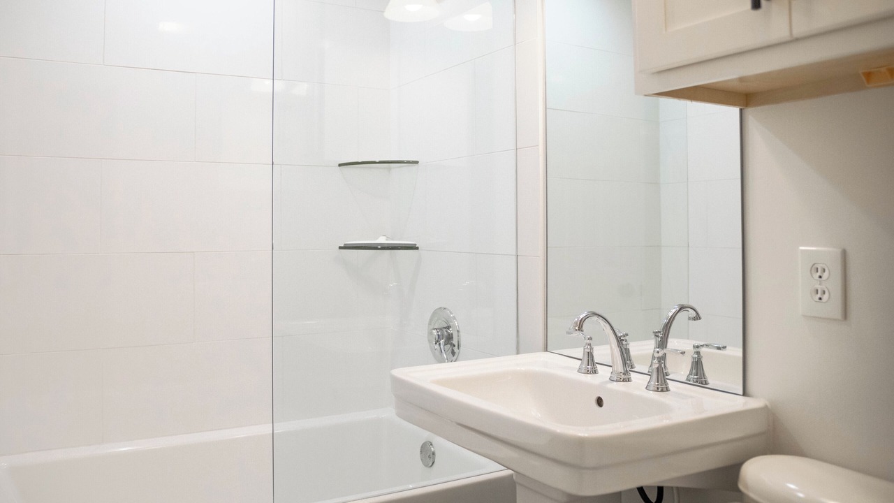 Photo of Bathroom in Ocean Springs