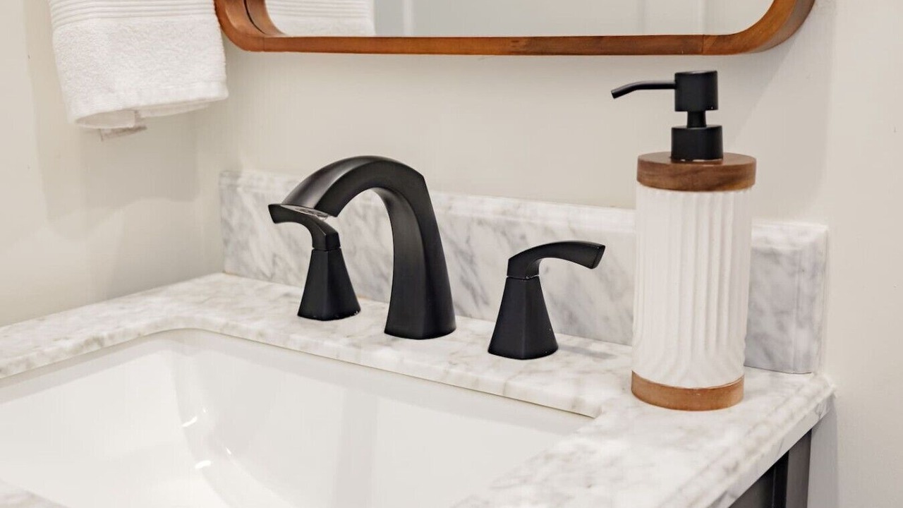 Photo of Bathroom in Crestline Heights
