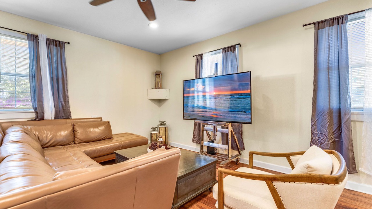 Photo of Livingroom in Apalachicola