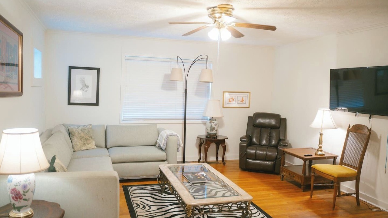 Photo of Livingroom in Fondren